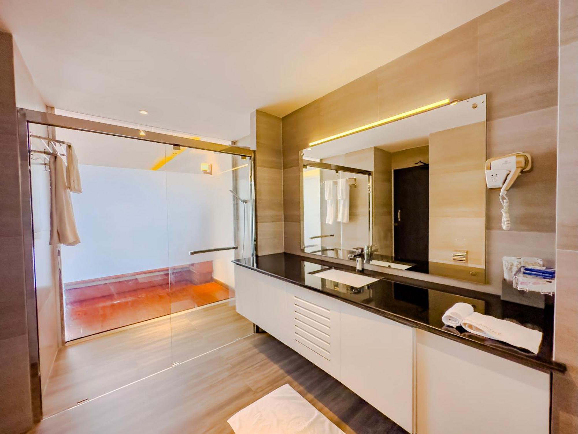Mazarine Surf Suites Hiriketiya Dikwella Εξωτερικό φωτογραφία